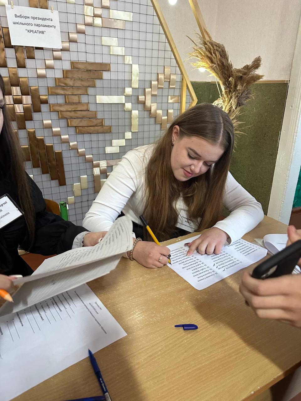 Вибори президента шкільного парламенту "Креатив" 2025